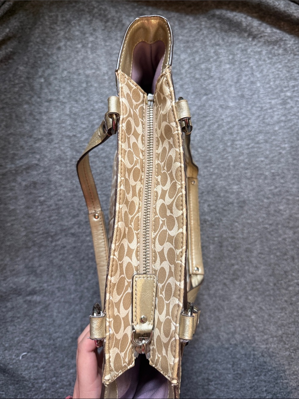 Coach Chelsea Heritage Stripe Signature Tote Bag - Picture 7 of 13